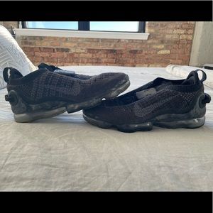 Nike Air Vapormax 2020 Black Grey Size 10 retail $200